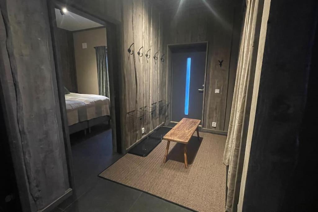Modern Stuga Med Ski Lodge Kaensla Йервсё Экстерьер фото